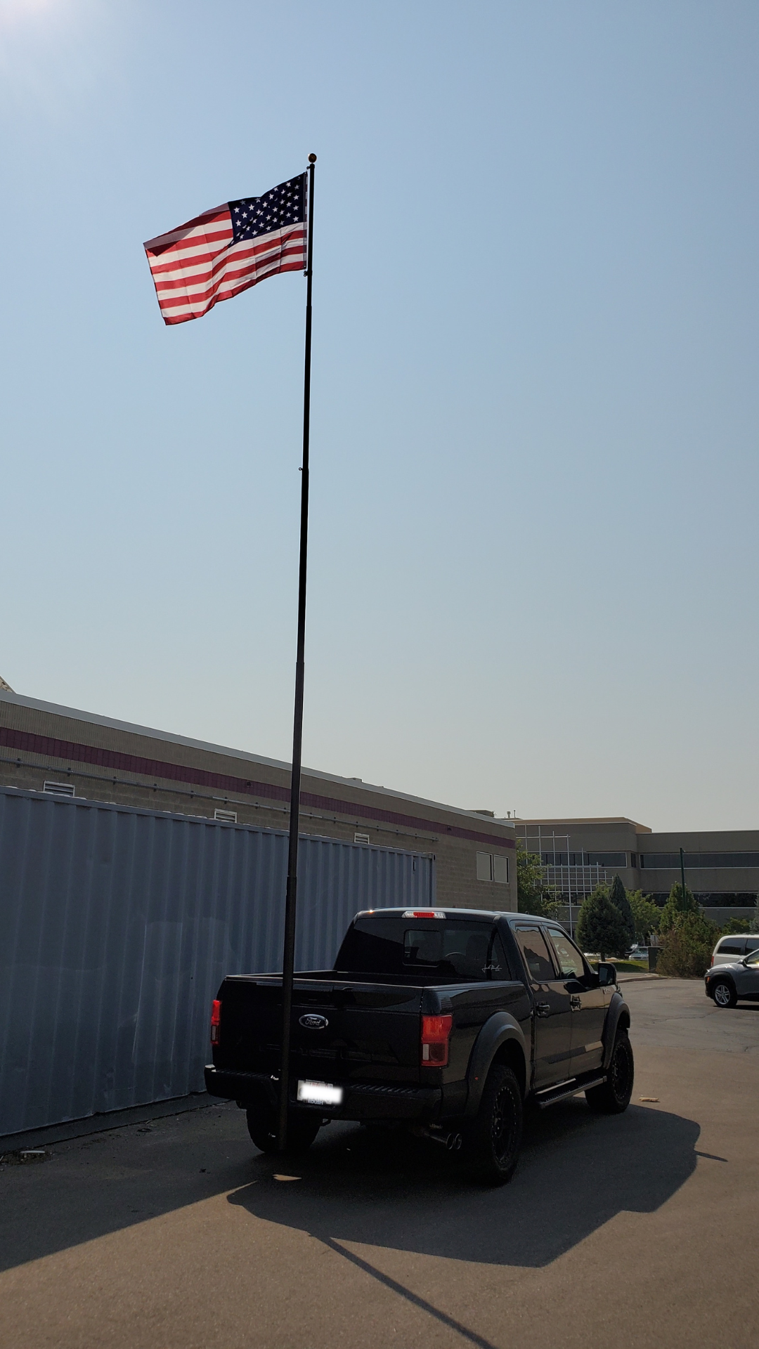 2"- 3" Diameter Heavy Duty RV Hitch Flagpole Holder