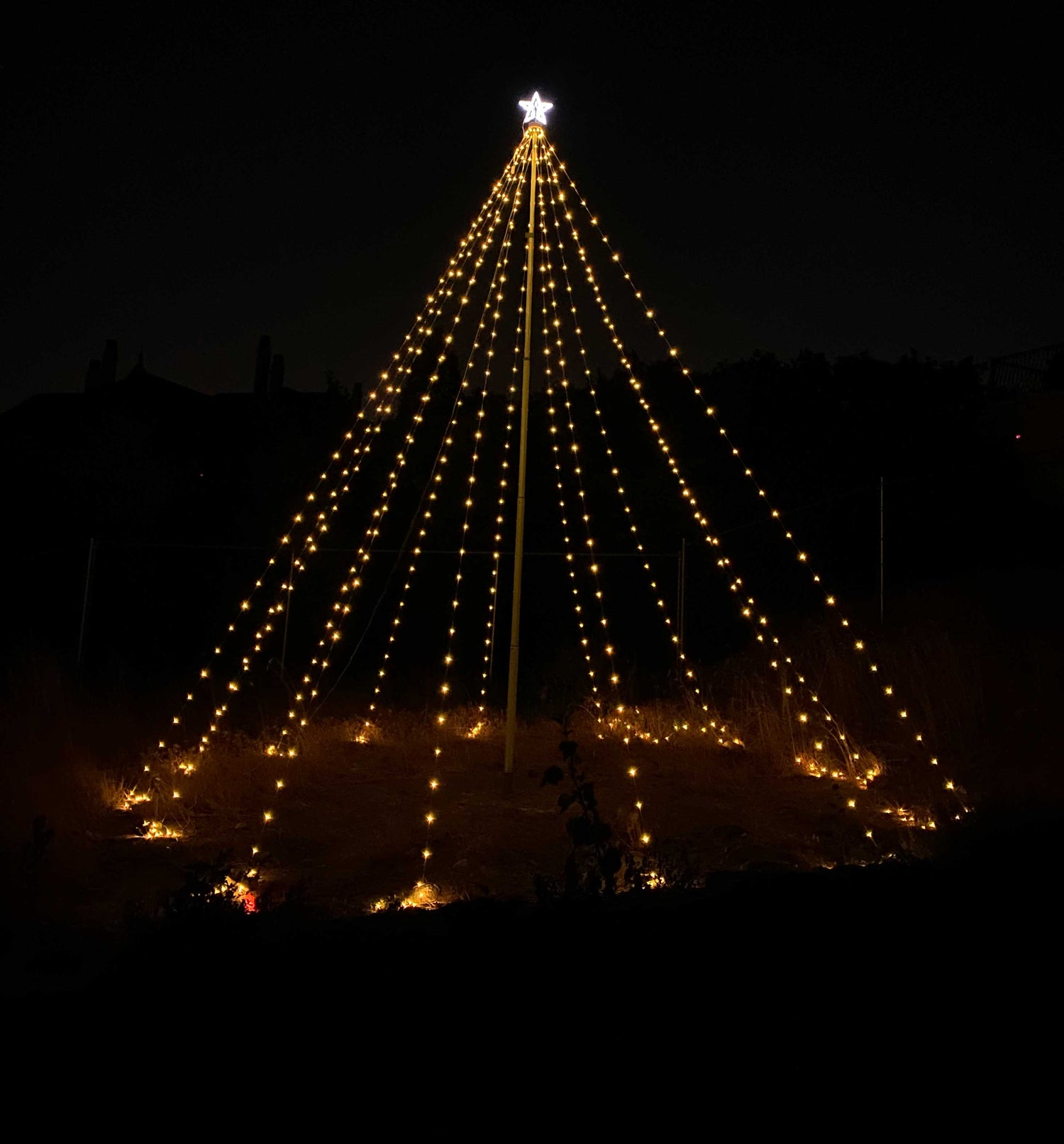 Dream Flagpole Christmas Tree Lights Gen 4