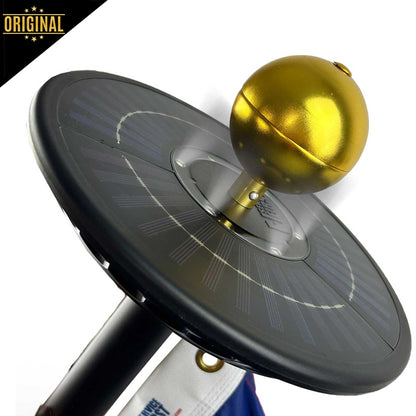 Sirius Solar Power Flagpole Light