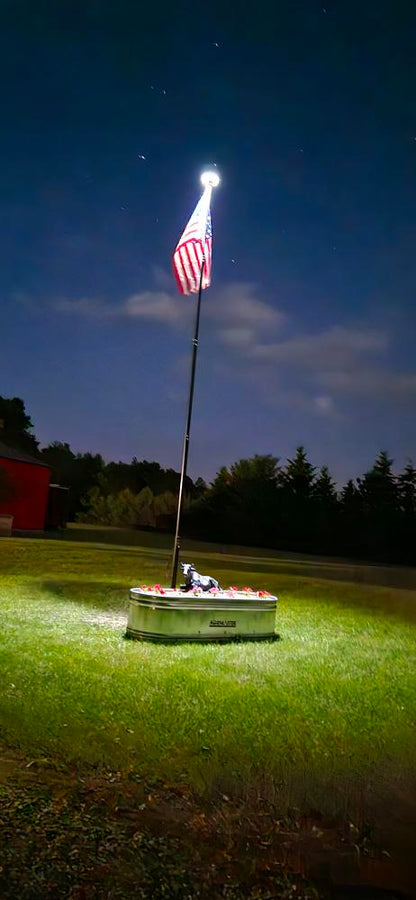 Sirius Solar Power Flagpole Light